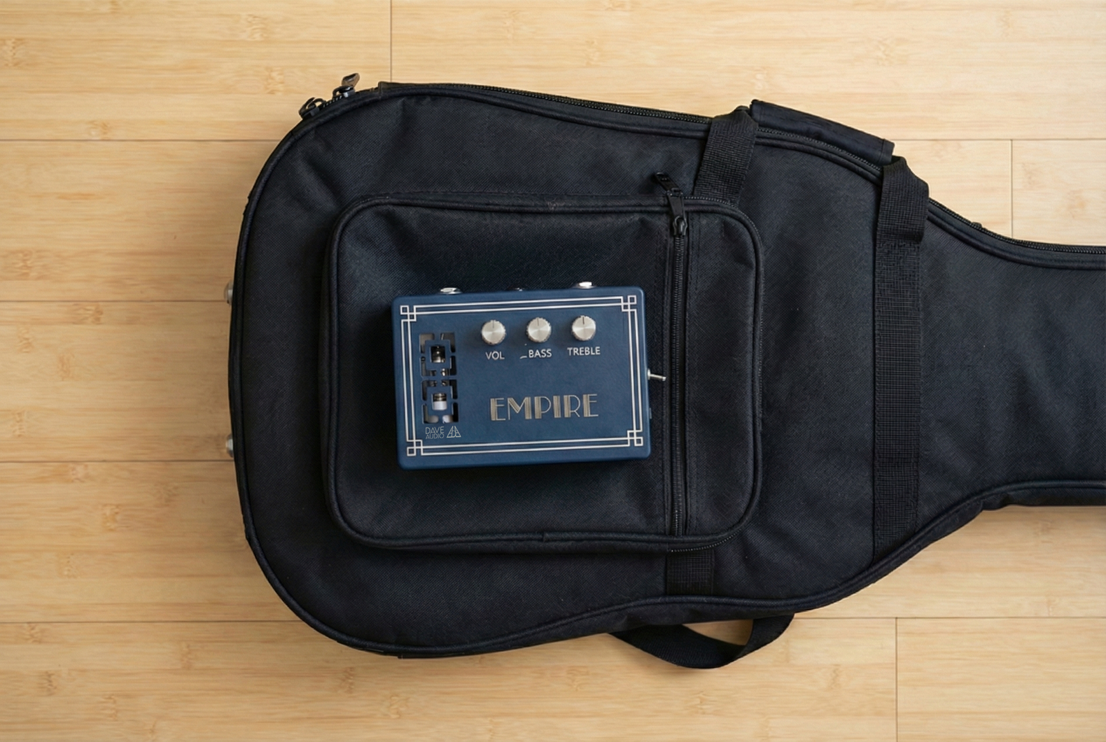 EMPIREgigbag EMPIRE | Tube Bass Preamp & DI (limited founder batch) - Image 2